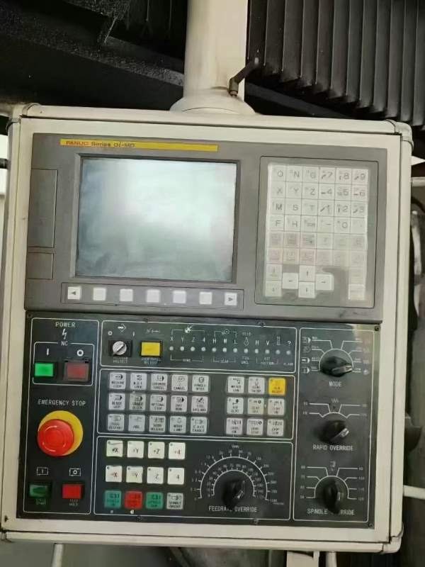 海天2516龙门，发那克MD系统，BT50齿轮头，全自动铣头.