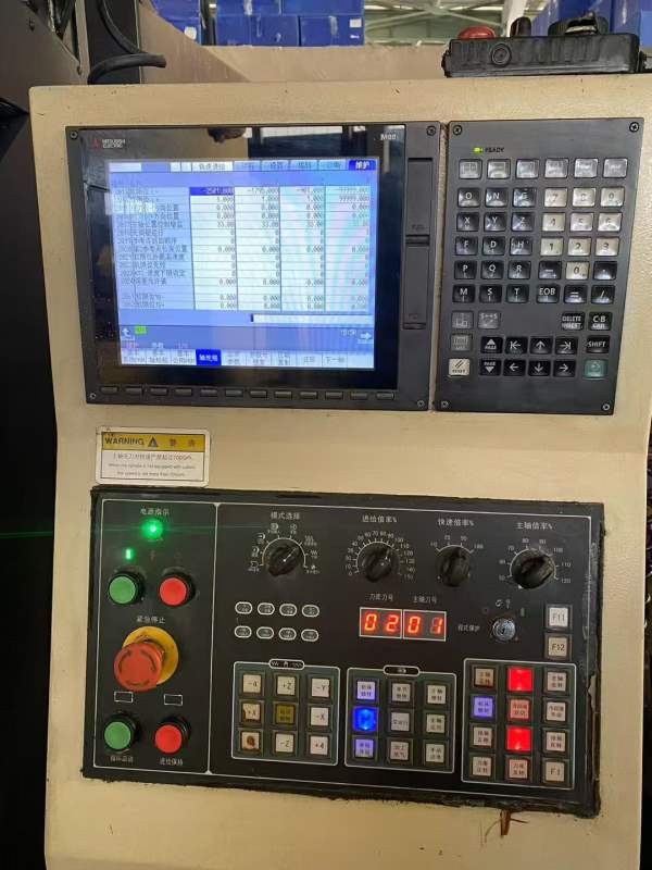 刚刚到货国胜2518龙门门加工中心，X/Y/Z，2500/1800/9.