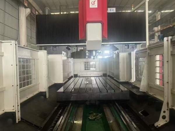 新到3022龙门加工中心，三菱系统，低价出售