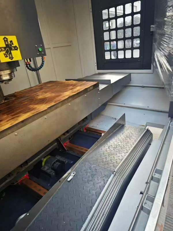 1580加工中心.全新台湾大侨1580加工中心，BT50主轴，2.