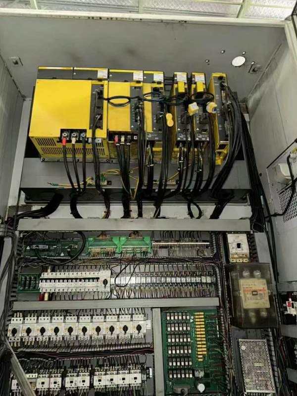油机HMC-500BP双工位卧加，工作台500500，BT50主轴，6.