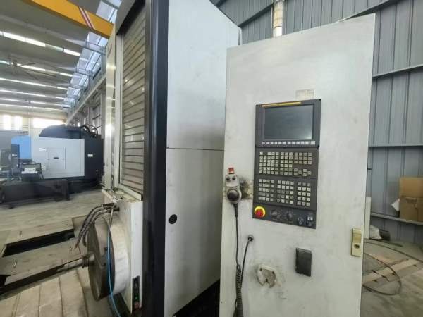 中捷EBC110F数控镗，工作台，加工高度1500，带光栅尺.