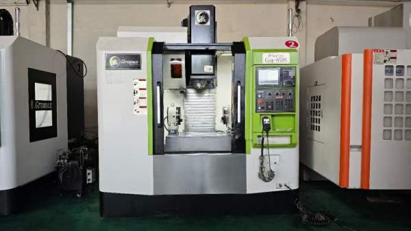 格勒玛850S加工中心2023年11月出厂 只使用900小时三菱.