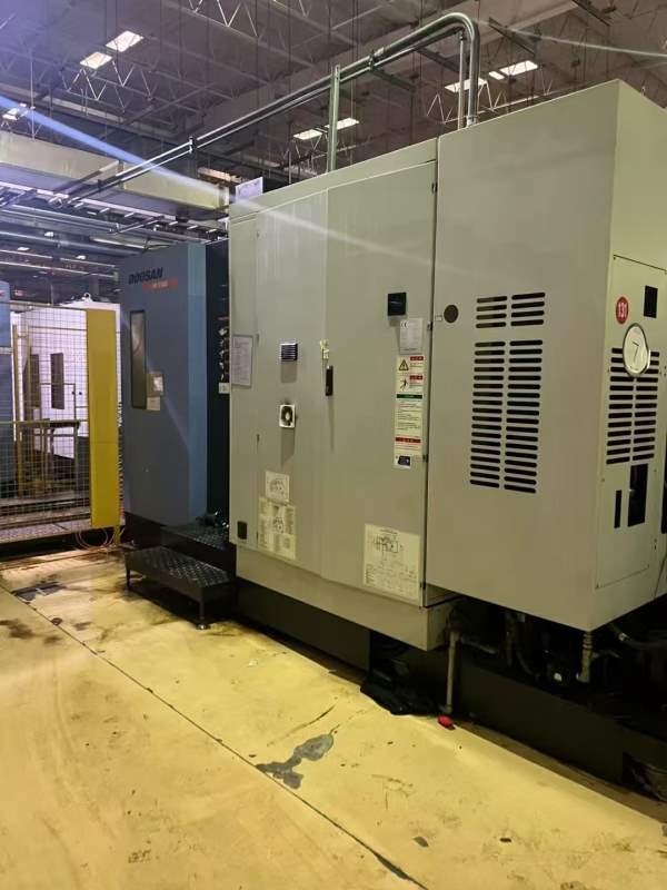 上海买下韩国原装斗山HP-5500卧式加工中心主轴：BT50.