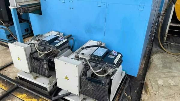 日本OMVTLEX915立式数控车床同款3台，双工位，带光栅.