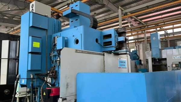 日本OMVTLEX915立式数控车床同款3台，双工位，带光栅.