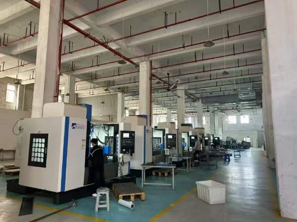 阿迈科AM110-G加工中心2023年10月出厂还有3台系统：三.