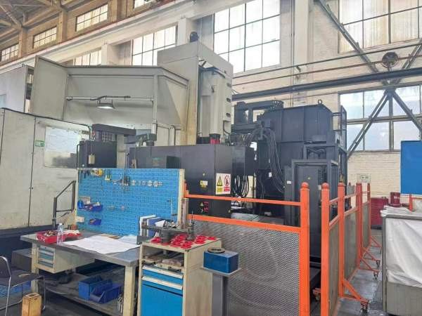 外资企业刚刚中标一台韩国原装斗山DBC双工位卧镗＇三.