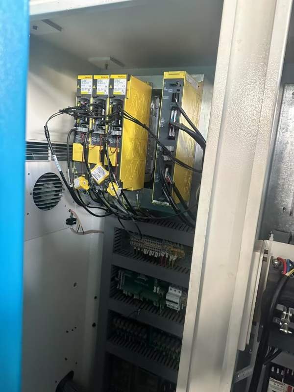 2500型材机带全套金潭佳255四轴。