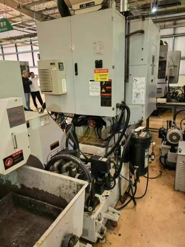 斗山DT400加工中心，12台，两台标准机，两台带170四轴.