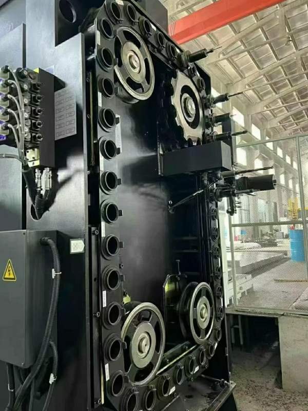 宁波海天3280数控龙门，工作台2500/8000mm，X/Y/Z行程.