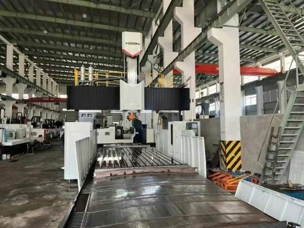 宁波海天3660数控龙门，工作台3000/6000mm，门宽3600m.