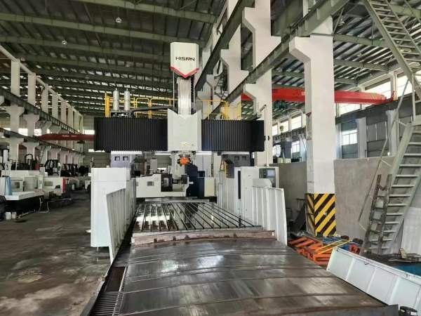 宁波海天3660数控龙门，工作台3000/6000mm，门宽3600m.
