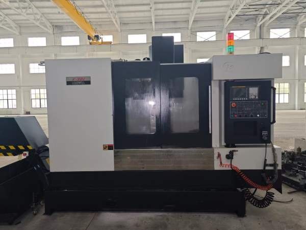 今天批发出售台湾丽伟V-50L立加，BT40大主轴直径190，.