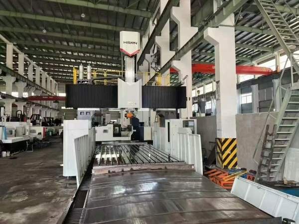 20年海天6036龙门加工中心 工作台3X6米 门宽3.6米 门.