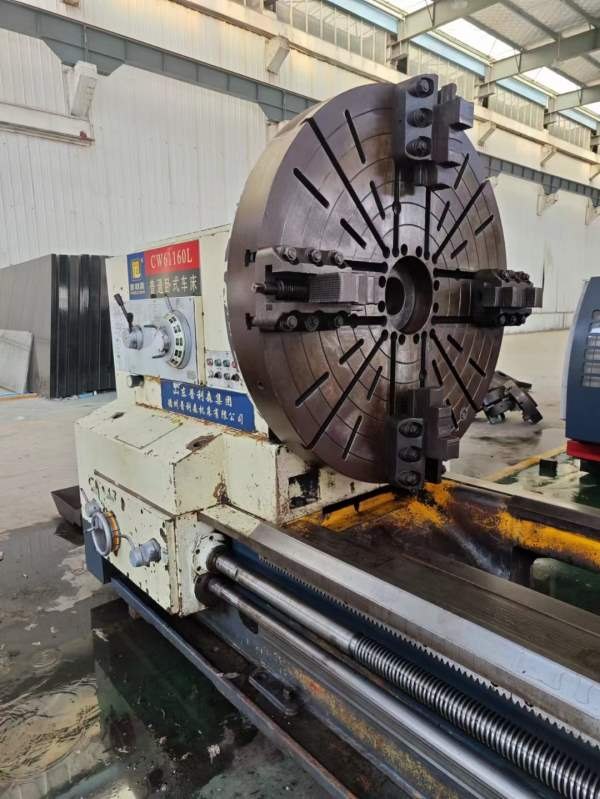 精品普利森CW61160L6米车床，导轨1.1米宽，导轨如镜面.