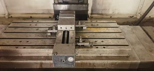 1060加工中心同款还剩4台沈阳i5加工中心。工作台面积:.