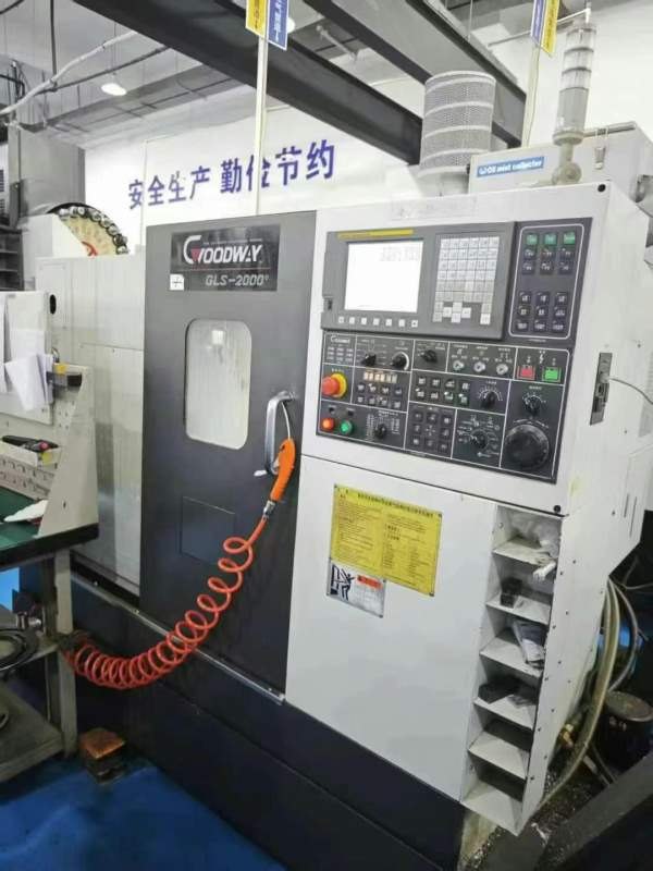 台湾程泰GLS2000e数控车床，发那科TF系统，8寸卡盘，1.