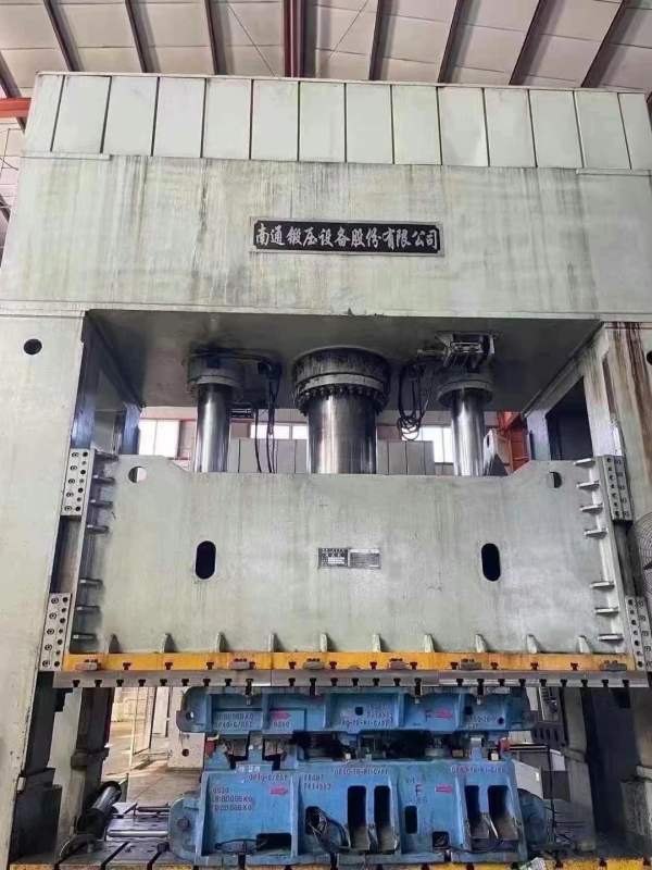 沈阳工厂二台南通框架液压机。需要的速度一台1600吨，.