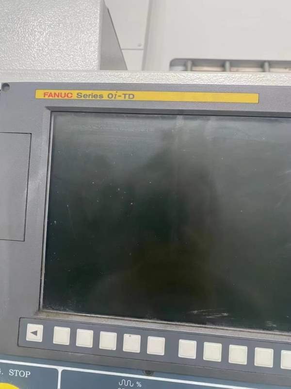 台湾永铨LD48/3000重型数控车床，发那科系统，卡盘直.