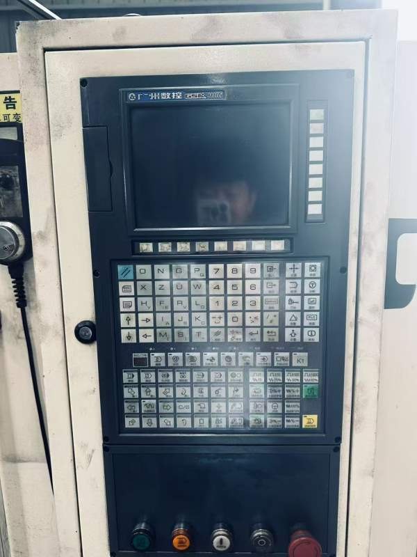 新到沈阳6385数控车床一台，行程630/850，广数TDI系统.