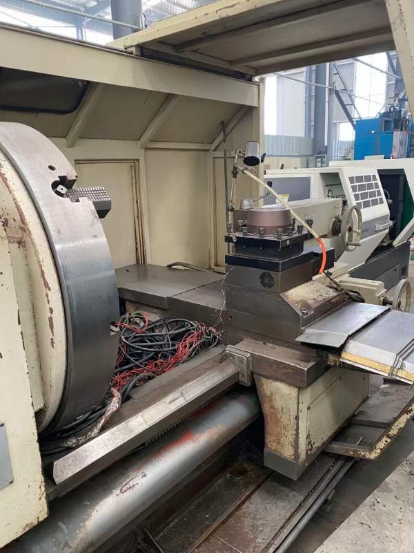 普利森61100数控卧车，加工直径1000mm，加工长度1500m.