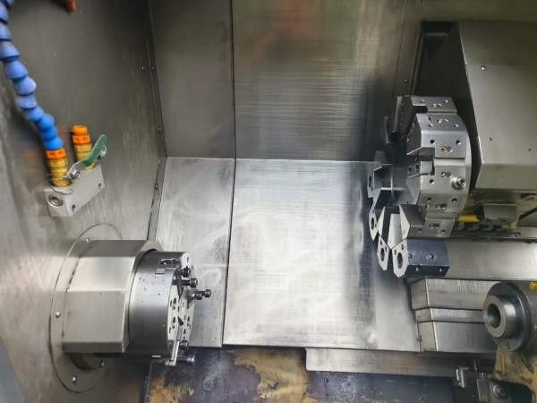 广州加盟子SK500L数控车，同款两台，8寸卡盘，10工位.