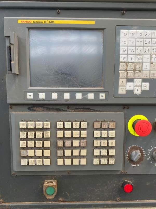 普什1890加工中心，三轴硬轨，bt50主轴，导轨镜面，发.