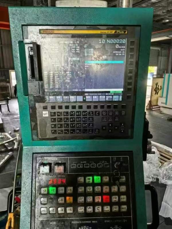 准新型重珂业2518门龙加工中心两线一硬导轨YX轴日本TH.