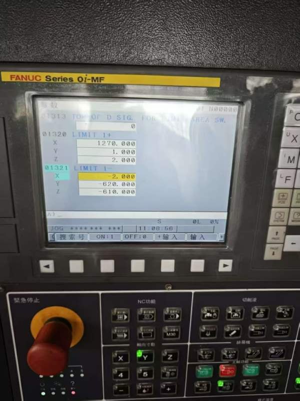 刚买一台安装未用，台湾丽伟V-50L立加，BT40大主轴直.