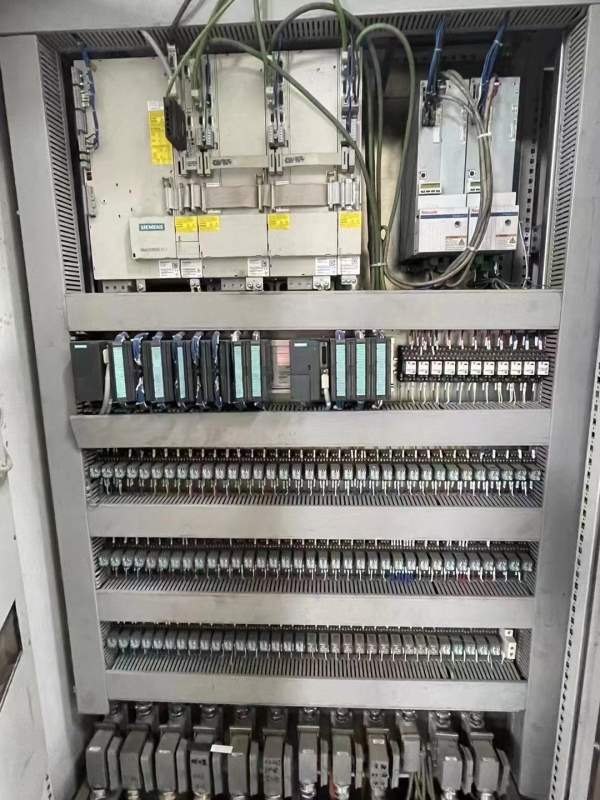 20米数控立车，承重350吨，重型数控立式车铣复合：齐.