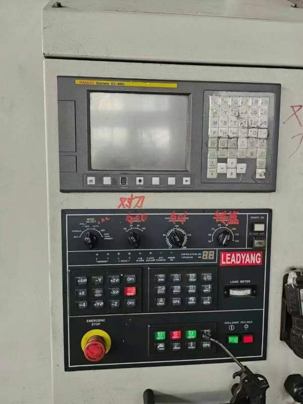 【bt50齿轮头】台湾立扬116G加工中心，发那科MD系统、.