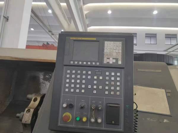 沈阳HTC54100重型数控车床，接电干活，12寸卡盘，加工.