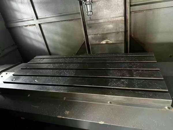 项目后一台台湾高峰1050三线规直连12000转。