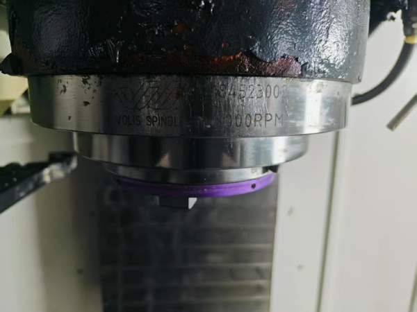 新到一台2022年南通固邦VHC2080加工中心，三轴硬轨，.