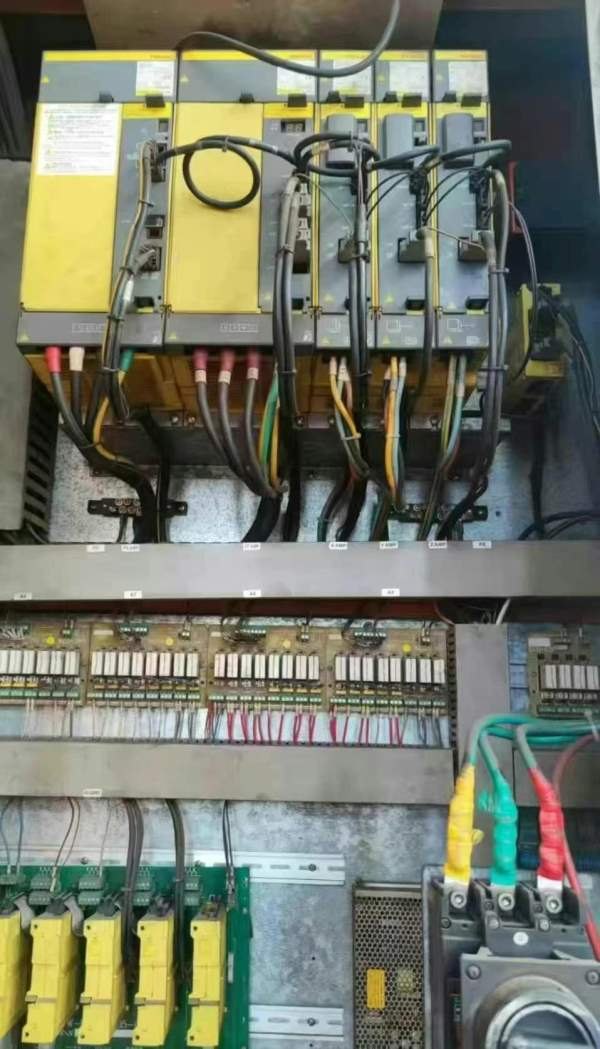出售：台湾乔崴进龙门行程1000工作台门高1100，门宽24.