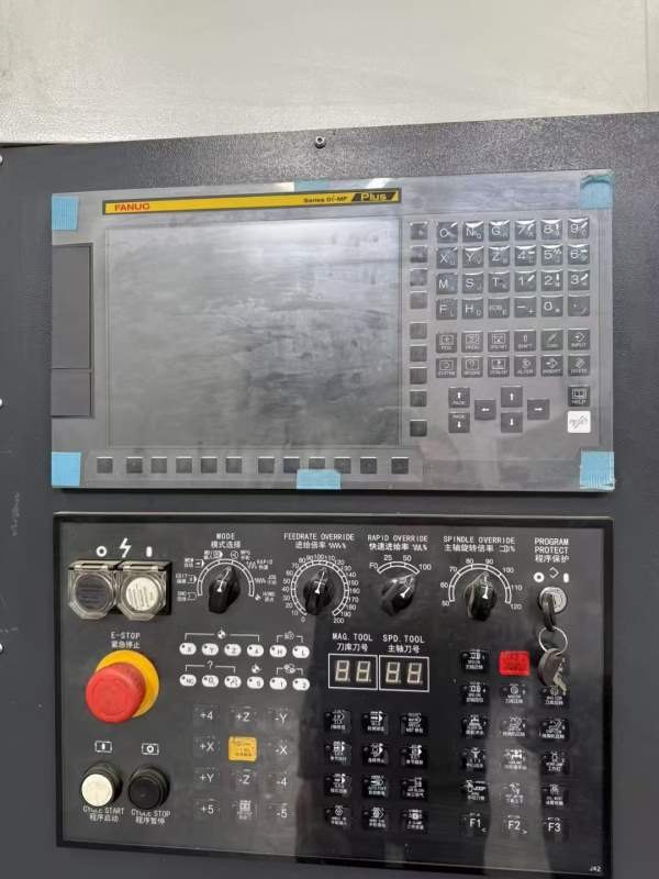 BT50主轴，发那科系统带30公斤主轴中心出水链板排削器.