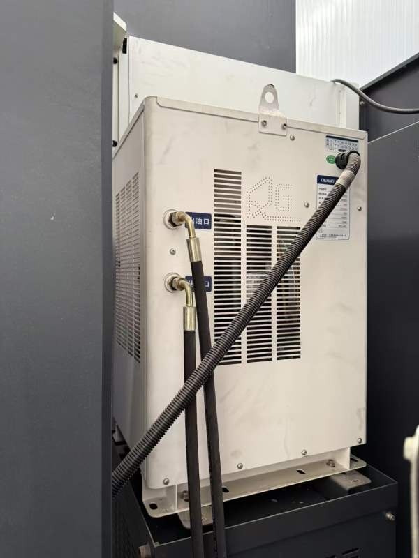 BT50主轴，发那科系统带30公斤主轴中心出水链板排削器.