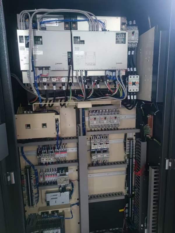 北一大隈款MXR-560V-e加工中心带四轴线材，加高！！年.