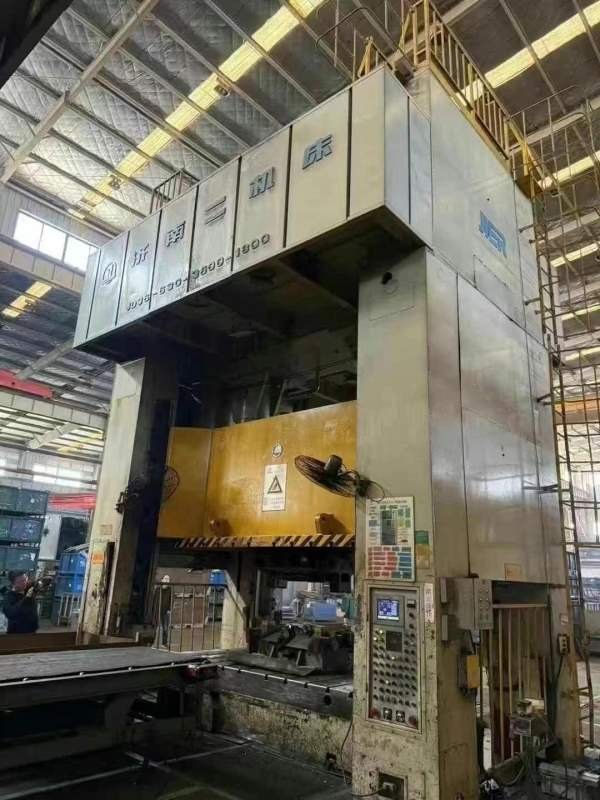 济南二机JD36-630闭式双点压力机行程600mm，装模高度1.