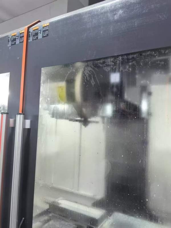 两台23年晋星1380加工中心 BT40/10000转，三菱m80系统.