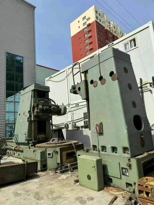 武汉重型滚齿机YQ31315B，工件直径3150mm，模数14324