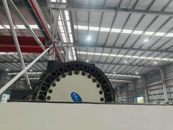苏州斯可源2518数控龙门，工作台1600/2500mm，门宽180.