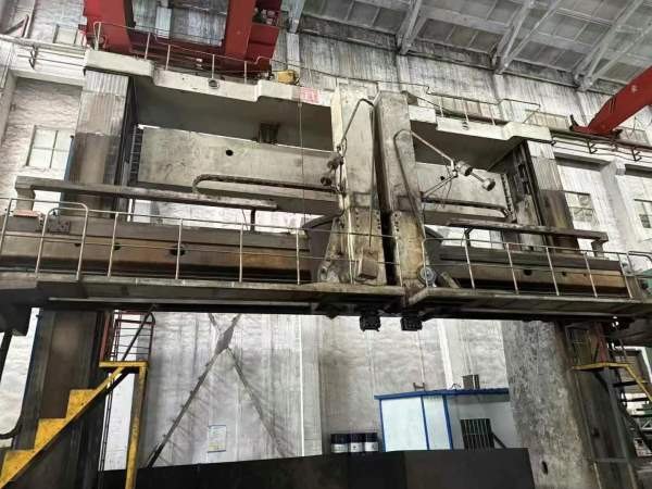 武重威泰重型十米立车加工高度6.5米重150吨_