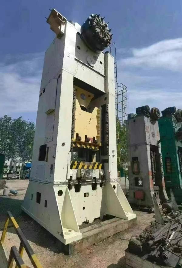 营口锻压重型800吨闭式单点 已到仓库质量八成