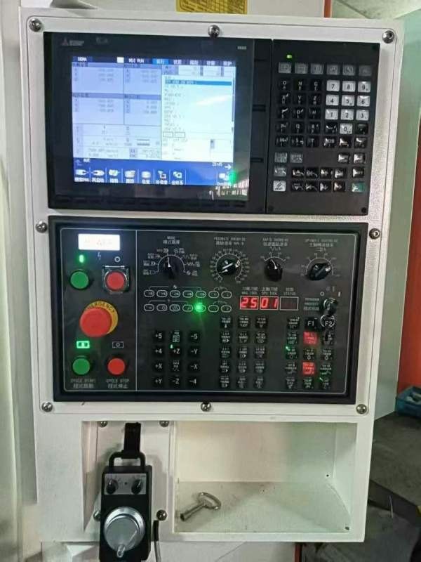 正权1160重型加工中心2025年 三菱M80系统三轴45滚柱线.