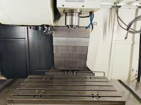 （BT50主轴）纽威1150S重型加工中心2021年出厂 同款两.