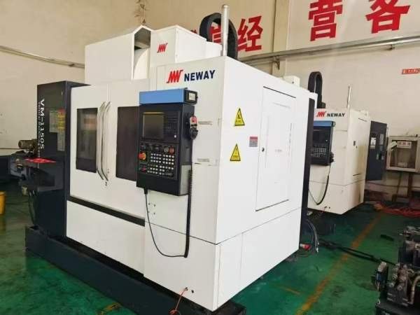 （BT50主轴）纽威1150S重型加工中心2021年出厂 同款两.