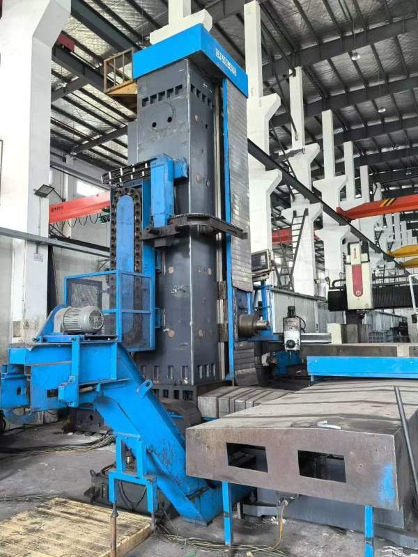 天通吉成160大行程数控刨台镗床，主轴160mm，加工高度.