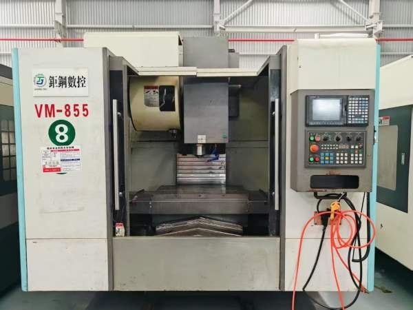 钜钢855重型加工中心2017年 三菱M70系统三轴线轨台湾.